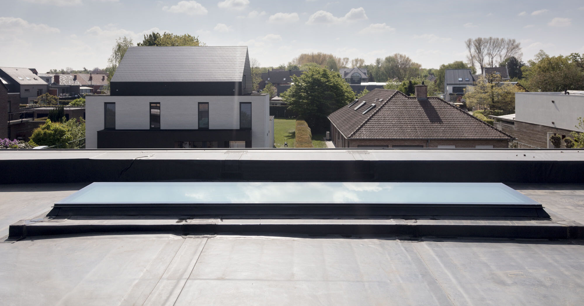 replacing-a-skylight-for-a-flat-roof-discover-the-options